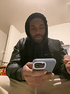 Bigish92 online show from February 3, 12:10 pm