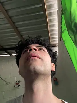 Axel-Mejia online show from April 21, 3:18 pm