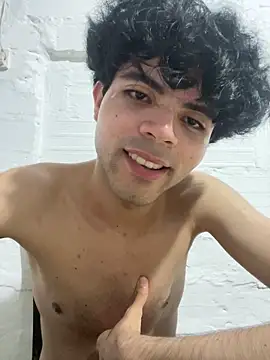 Axel-Mejia online show from June 12, 2:54 am