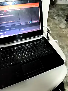 giannis090 online show from February 6, 3:25 am