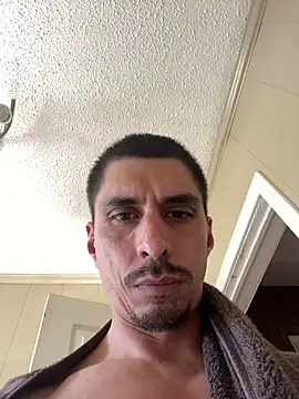 SlimSexxxy69 online show from October 31, 6:44 pm