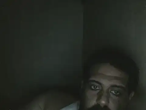 elpoop7305 online show from May 4, 10:11 pm