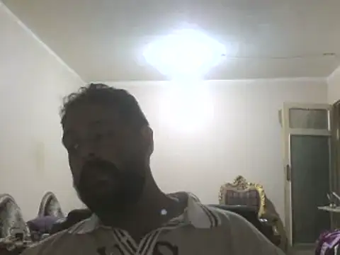 Snapshot of elpoop7305 chatting on October 13, 11:27 am elpoop7305 online show from October 13, 11:27 am