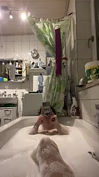 Kingpowerlittel online show from March 31, 7:26 pm