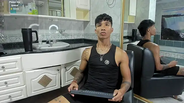 Frank98  online show from September 15, 5:47 pm