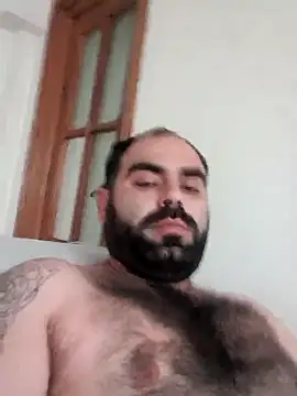 Snapshot of body02081 chatting on September 11, 2:16 pm body02081 online show from September 11, 2:16 pm