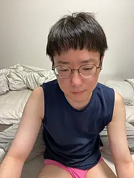 Snapshot of tatsuki_0909 chatting on September 16, 2:18 pm tatsuki 0909 online show from September 16, 2:18 pm