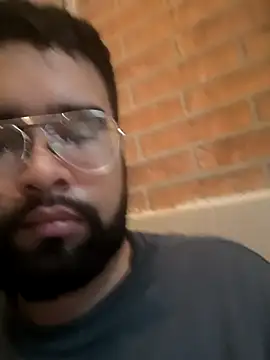 Asdfg0001 online show from November 5, 10:17 am