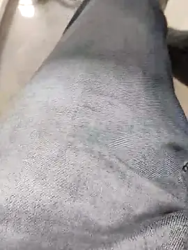 themasklover online show from March 18, 4:48 am