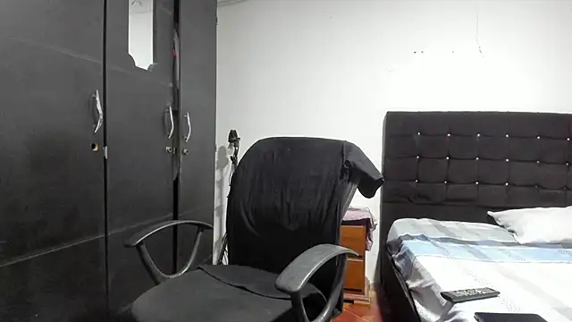 Ryan xc1 online show from March 26, 2:59 am