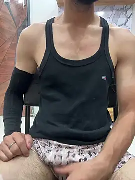 coupleyug online show from June 20, 10:53 am
