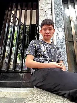 elfernh online show from October 16, 2:14 pm