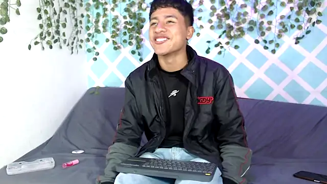 sebas boys577 online show from September 15, 1:56 pm