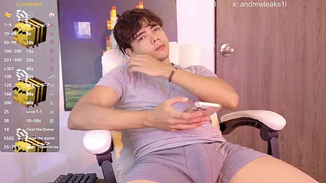 an drew18 online show from June 10, 4:18 pm