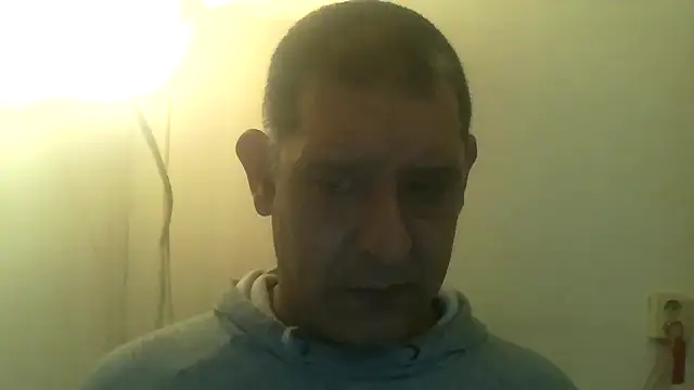 Stack111111 online show from November 13, 7:18 pm