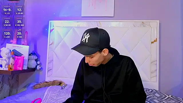 Room 69x online show from April 20, 12:30 pm