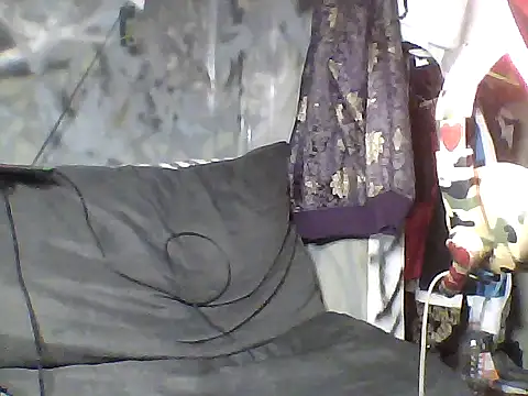 Snapshot of crisrummer chatting on October 11, 7:07 pm crisrummer online show from October 11, 7:07 pm