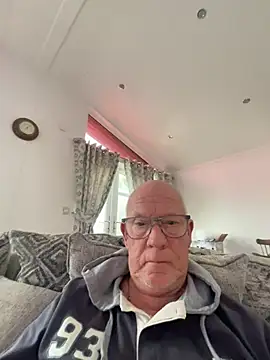 philefc online show from February 27, 3:44 pm