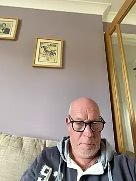 philefc online show from May 13, 12:46 pm