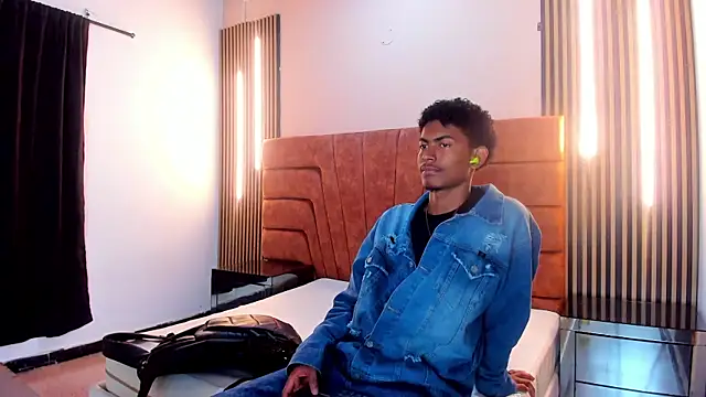 FYKMOR 1 online show from October 15, 3:58 am