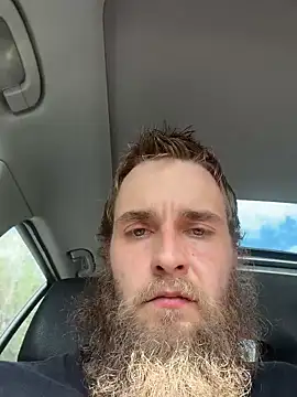 high3ndlowlife online show from April 4, 8:28 pm