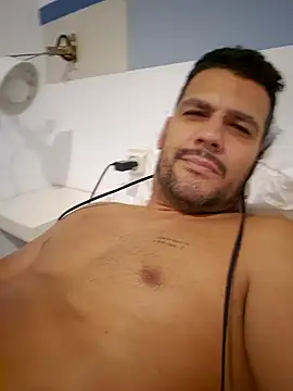 felipebcn online show from September 15, 3:02 pm