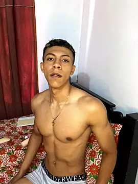 RickyEbony online show from January 9, 1:49 pm