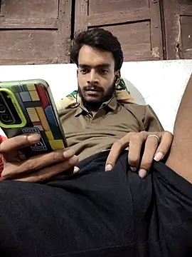 yashuuuu021 online show from September 17, 6:20 pm