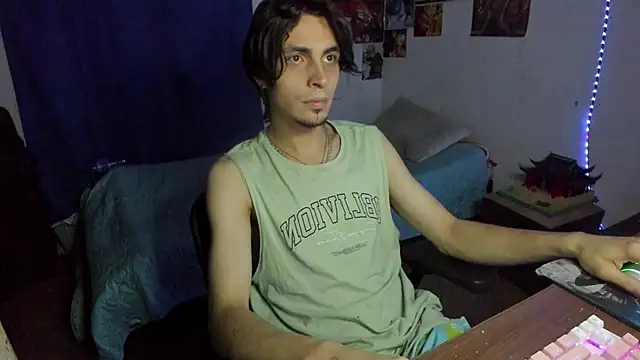 golden ryyan online show from April 25, 3:53 pm