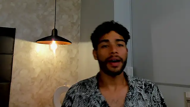 Snapshot of RaphaelDufort chatting on October 3, 11:54 pm RaphaelDufort online show from October 3, 11:54 pm