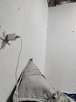 Badboy Skinny online show from September 26, 5:32 pm