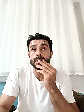 Snapshot of alex10alexx chatting on October 26, 9:28 pm alex10alexx online show from October 26, 9:28 pm