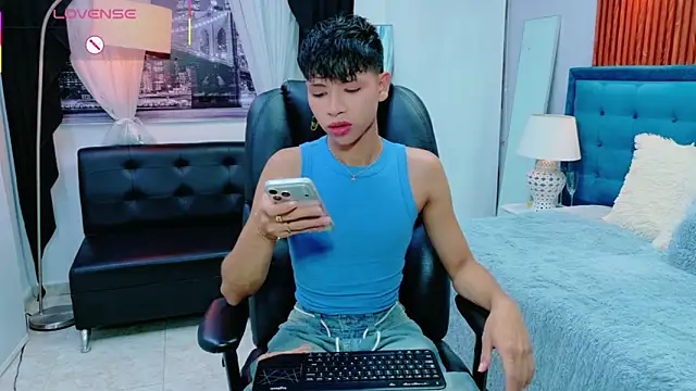 dilan 911 online show from May 6, 6:41 pm