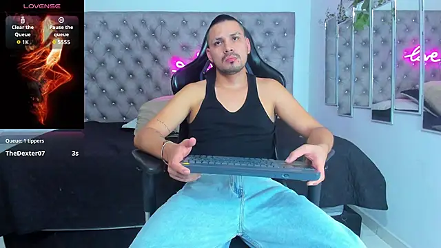 AndresSterling  online show from September 9, 11:25 pm