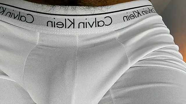 latinhotmuscle online show from April 14, 7:52 am