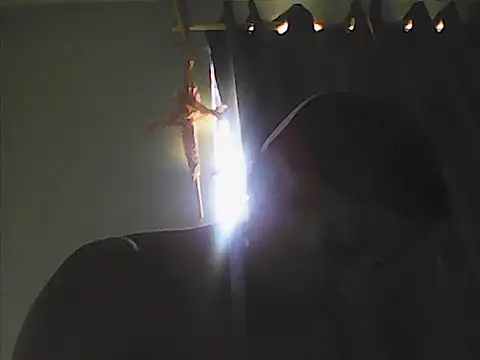 Snapshot of XaviGomez-87 chatting on September 24, 9:02 pm XaviGomez-87 online show from September 24, 9:02 pm