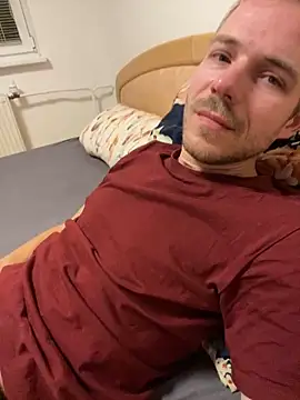 Skinny0150 online show from December 17, 9:54 pm