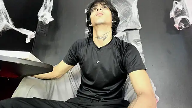 jett savage online show from October 17, 2:32 pm