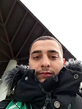 papisabroson online show from December 4, 9:49 am