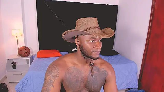 Snapshot of chrstian_lewis1 chatting on October 13, 1:39 pm chrstian lewis1 online show from October 13, 1:39 pm