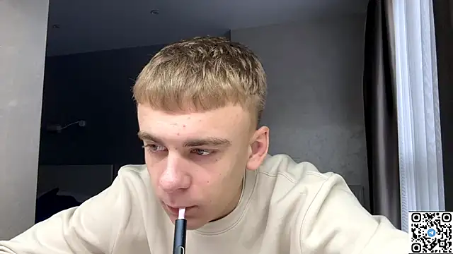 echowraith online show from December 3, 7:47 am