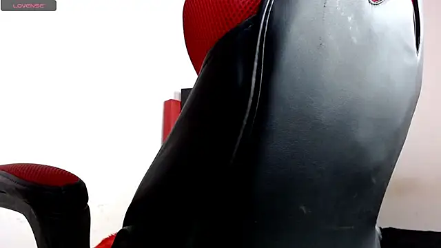 Codyknightt online show from October 29, 12:19 pm