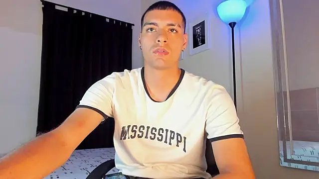 Snapshot of TeamPorn_19 chatting on October 26, 3:52 am TeamPorn 19 online show from October 26, 3:52 am