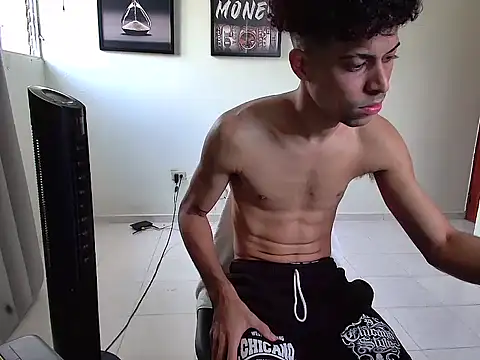 Dollarhot30 online show from December 15, 6:49 pm