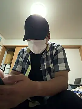 Snapshot of daikimaeda chatting on September 22, 1:32 pm daikimaeda online show from September 22, 1:32 pm