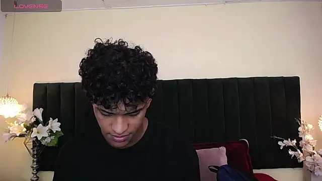 jhos padill online show from April 28, 1:27 pm