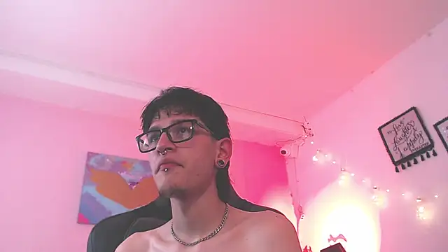 JAX25 OS online show from October 30, 7:37 pm