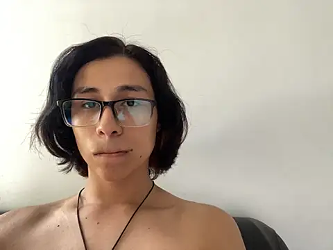 nomi bunny online show from September 20, 9:04 pm
