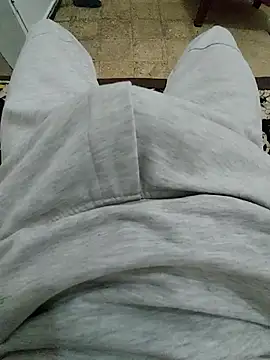 RaoufDz17cm online show from October 23, 8:23 pm