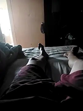 Larrylangosta1 online show from February 19, 7:10 pm